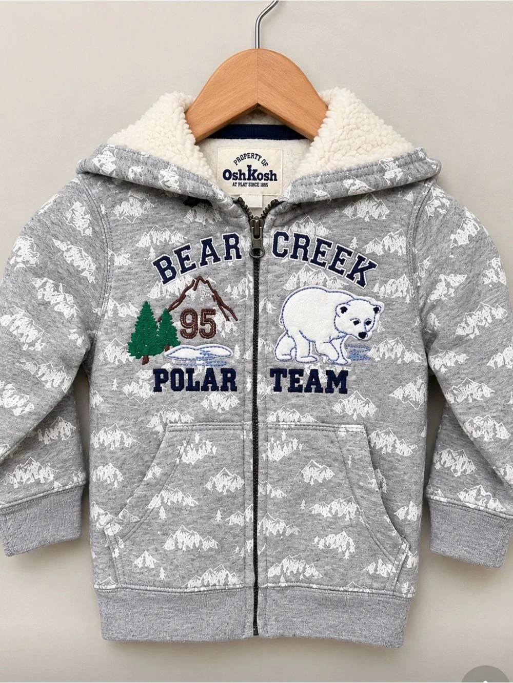 OshKosh Gray Polar Team Hooded Zip Sweatshirt with Sherpa Lining-NWOT Size 3T